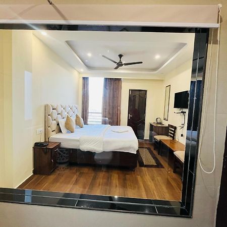 Ambrosia Grand Bed & Breakfast Shimla Exterior photo